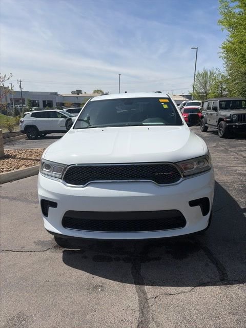 Used 2023 Dodge Durango SXT w/ Trailer Tow Group IV image 2