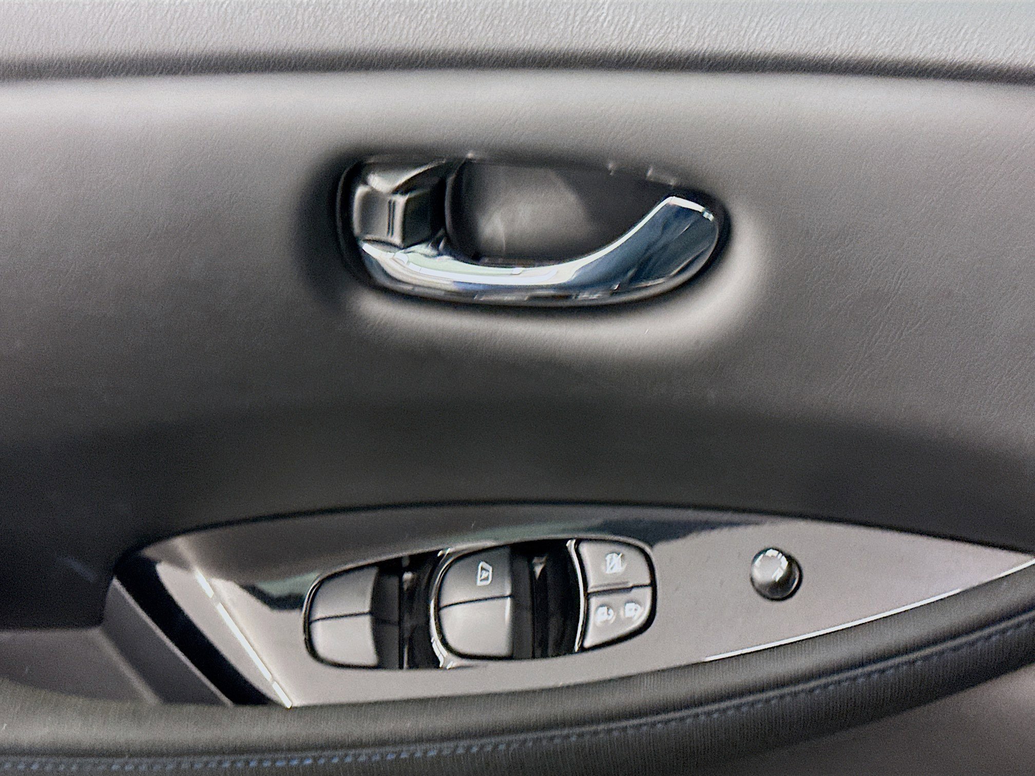 Used 2024 Nissan Leaf SV Plus FWD image 15