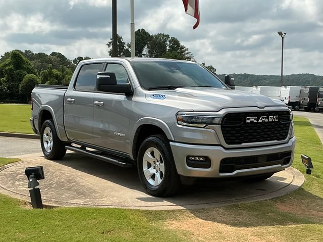 Used 2025 RAM 1500 Big Horn AWD/4WD image 9