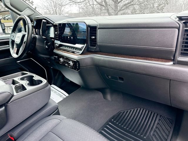 Used 2024 GMC Sierra 2500 SLE w/ SLE Value Package; image 29