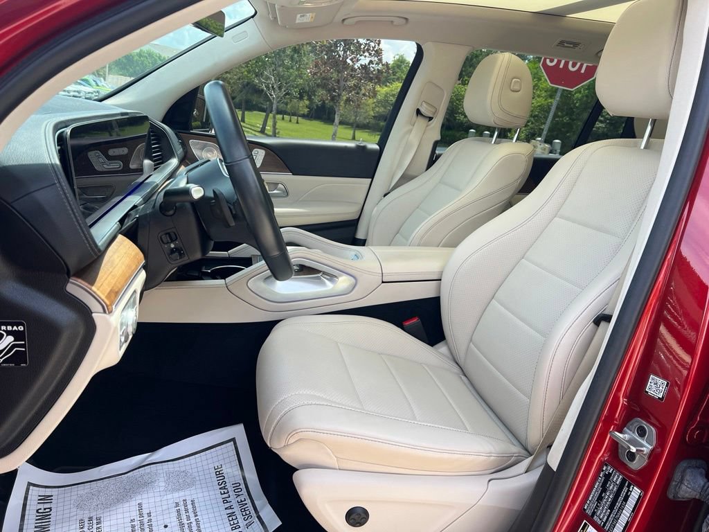 Used 2022 Mercedes-Benz GLS 450 4MATIC image 39