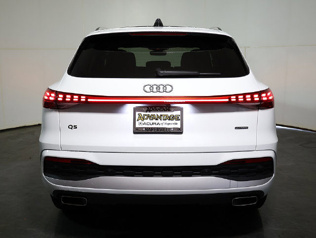 Used 2025 Audi Q5 Premium w/ Convenience Package AWD/4WD image 10