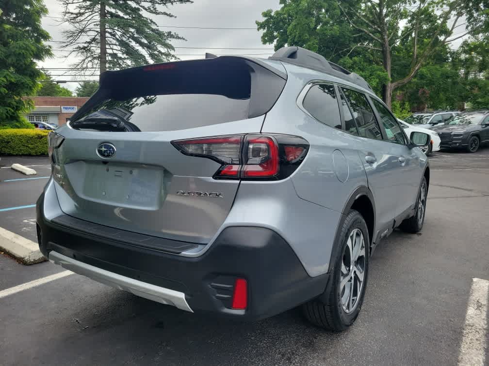 Used 2021 Subaru Outback Limited AWD/4WD image 3