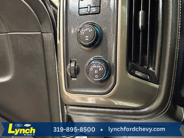 Used 2017 Chevrolet Silverado 1500 High Country AWD/4WD image 20