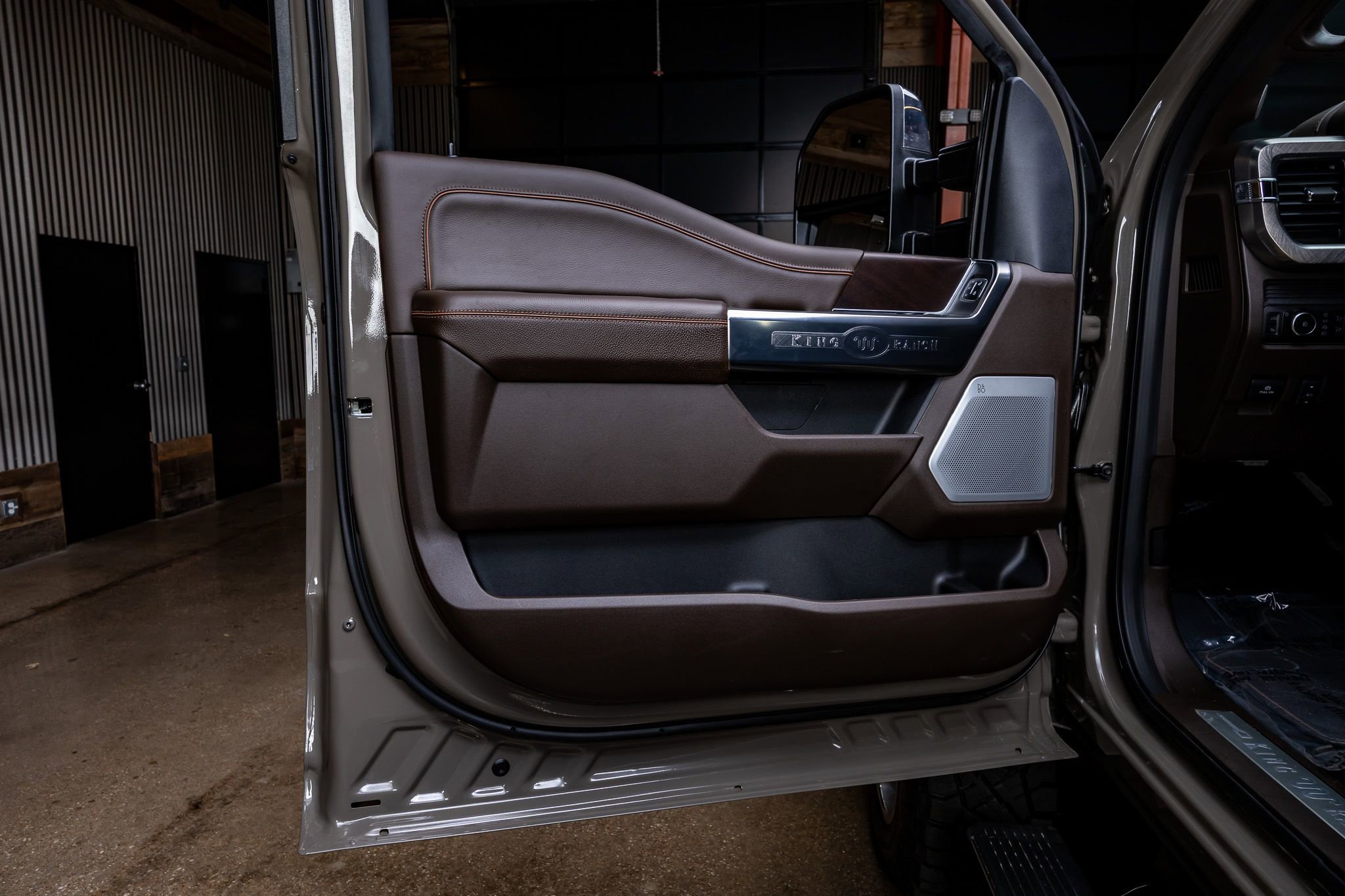 Used 2026 Ford F250 King Ranch w/ Chrome Package image 36