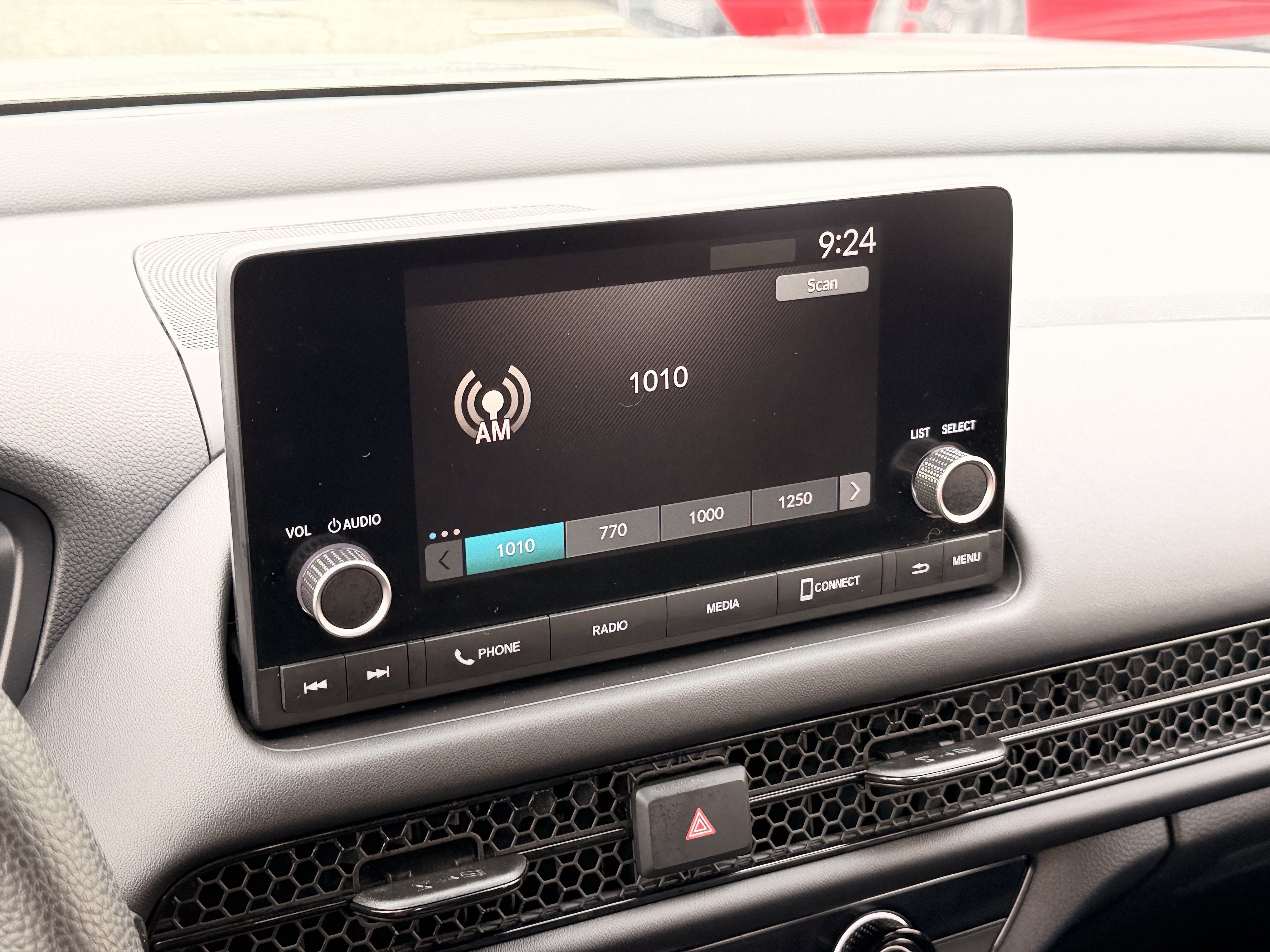Certified 2024 Honda HR-V LX image 22