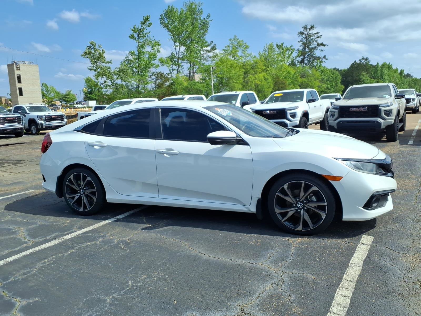 Used 2021 Honda Civic Sport image 3