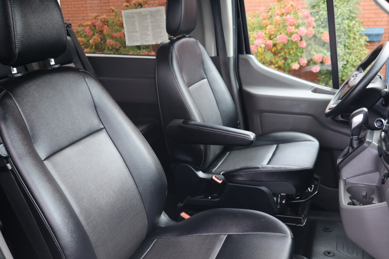 Used 2023 Ford Transit 350 XL image 20