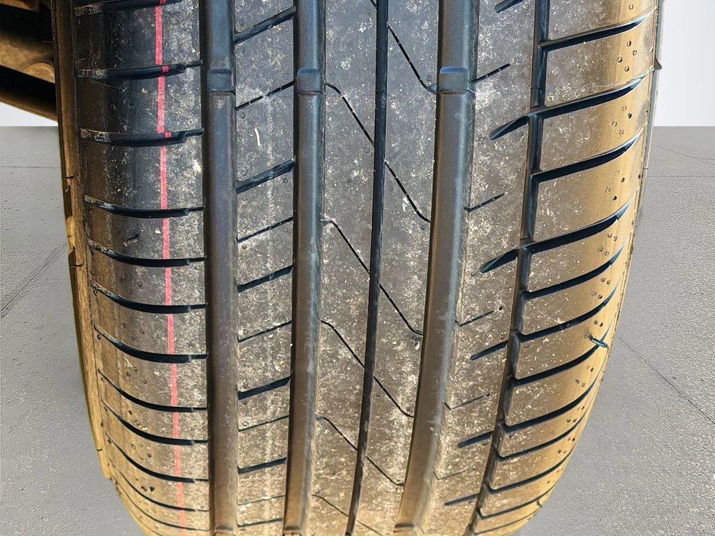 Used 2024 Jeep Grand Cherokee L Limited w/ Luxury Tech Group II image 45