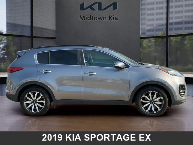 Used 2019 Kia Sportage EX w/ EX Premium Package image 2