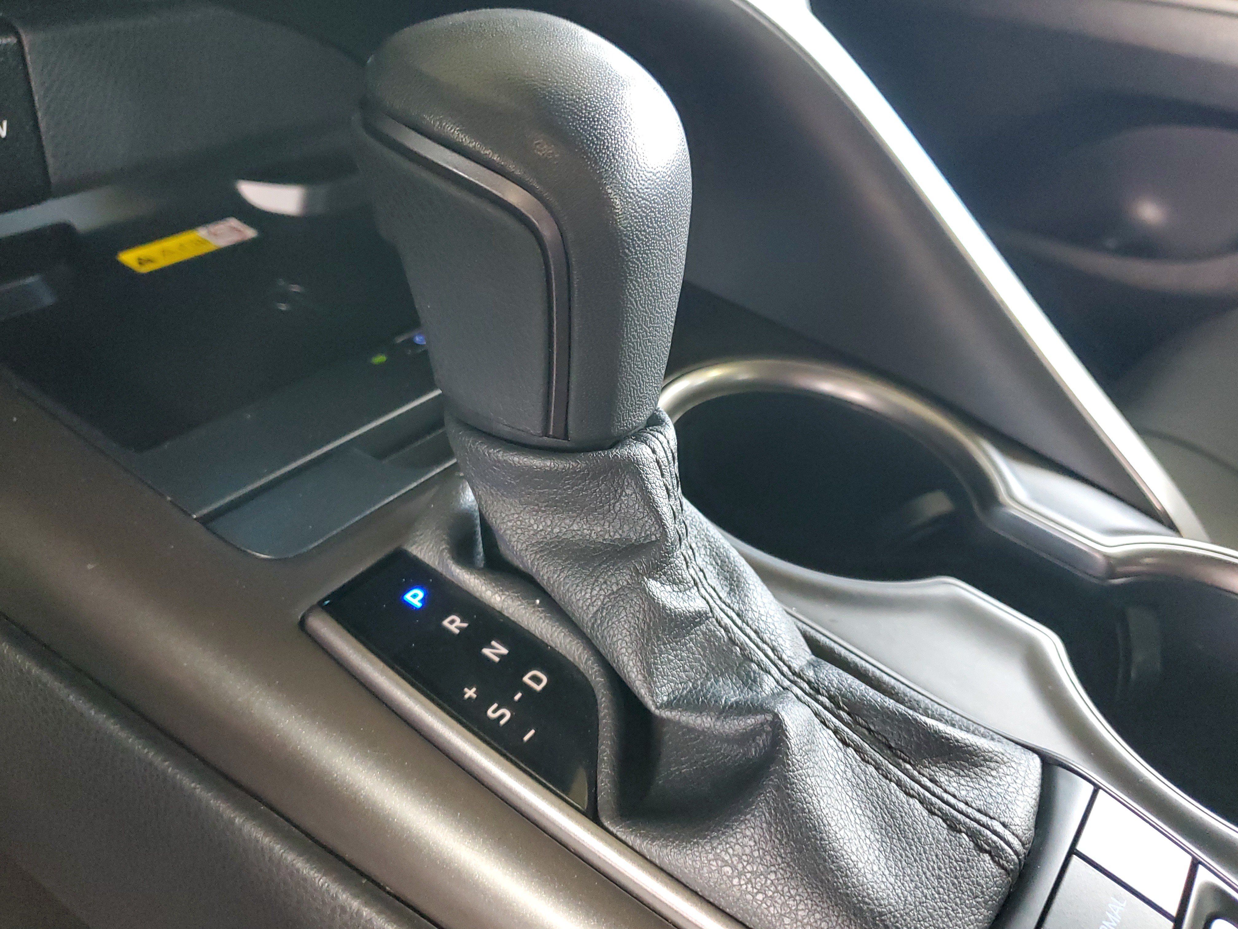 Used 2023 Toyota Camry XSE FWD image 29