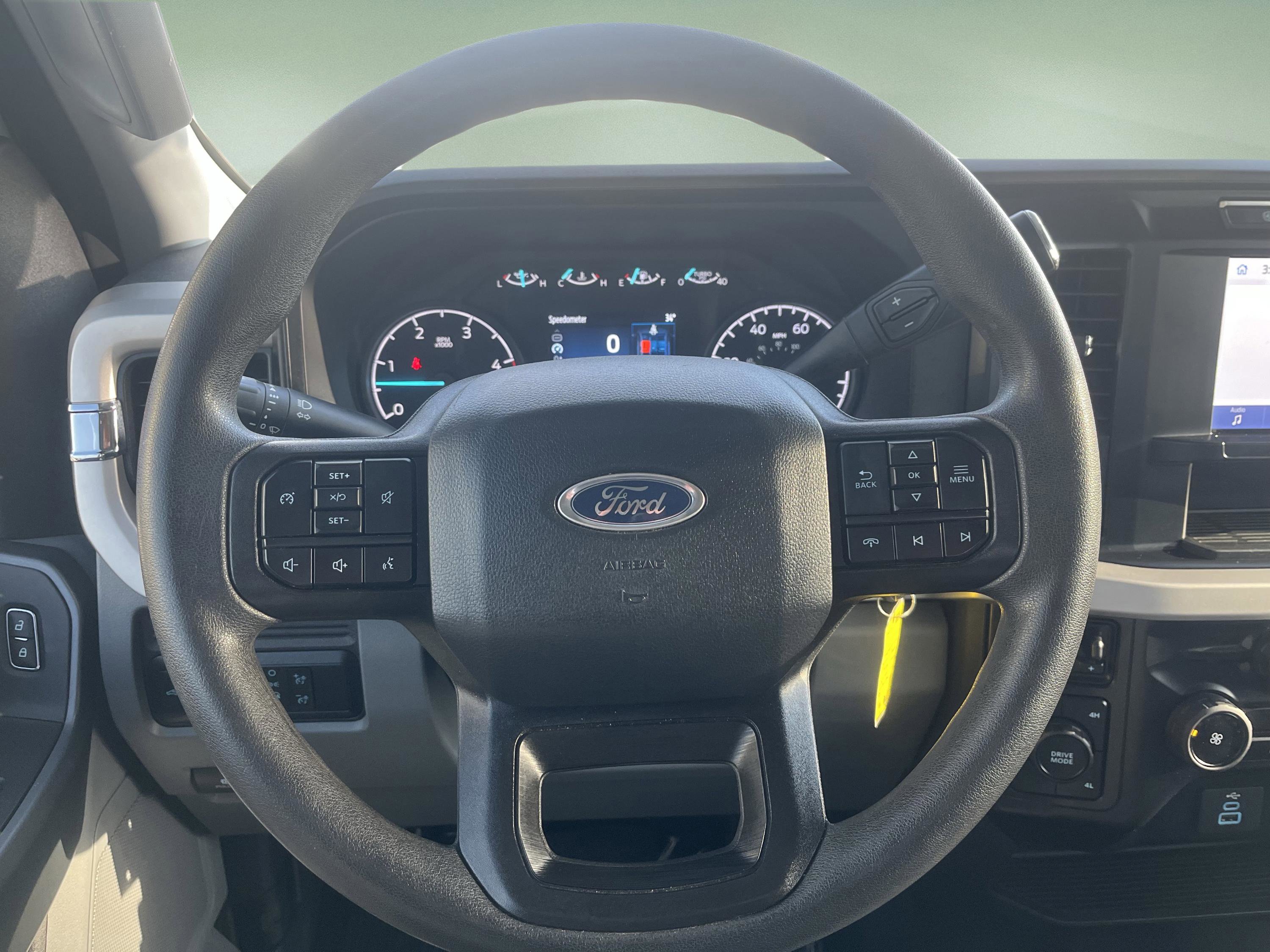 Used 2024 Ford F250 XLT image 15