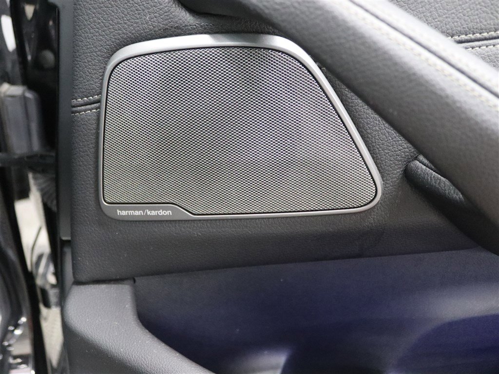 Used 2018 BMW 540i xDrive image 22