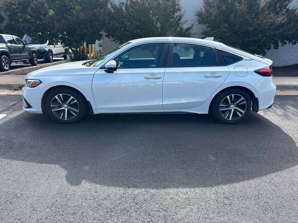 Used 2024 Honda Civic LX image 2
