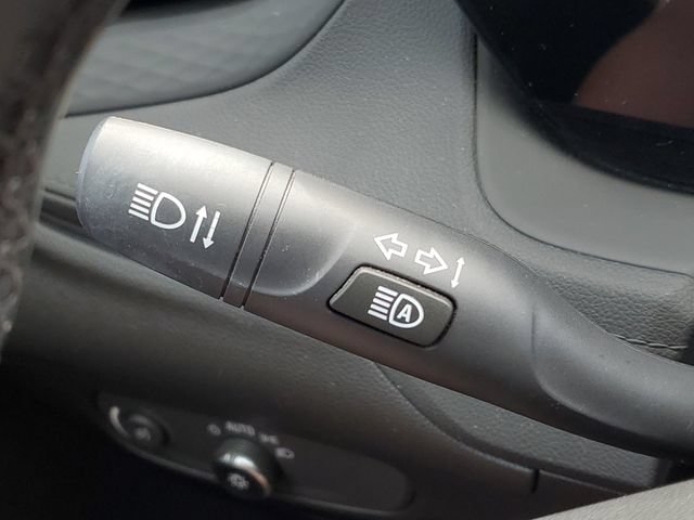 Certified 2024 Buick Encore GX Sport Touring w/ Comfort Package AWD/4WD image 11