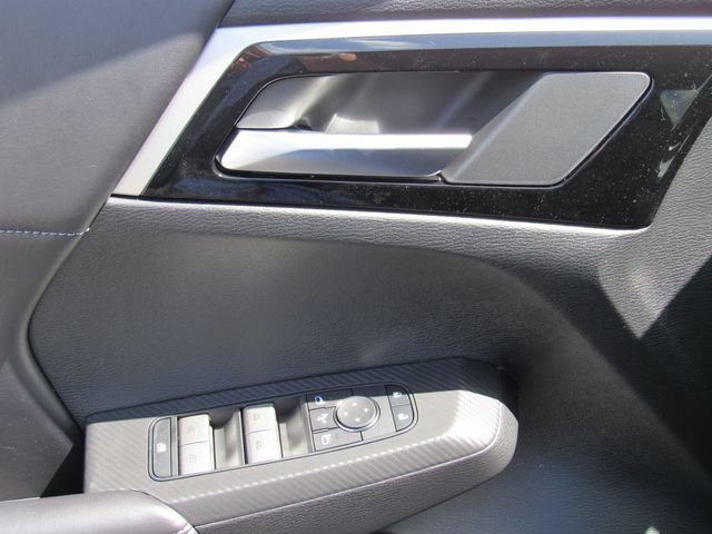 New 2026 Mitsubishi Outlander SE FWD image 21