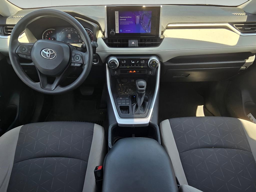 Used 2024 Toyota RAV4 XLE image 23
