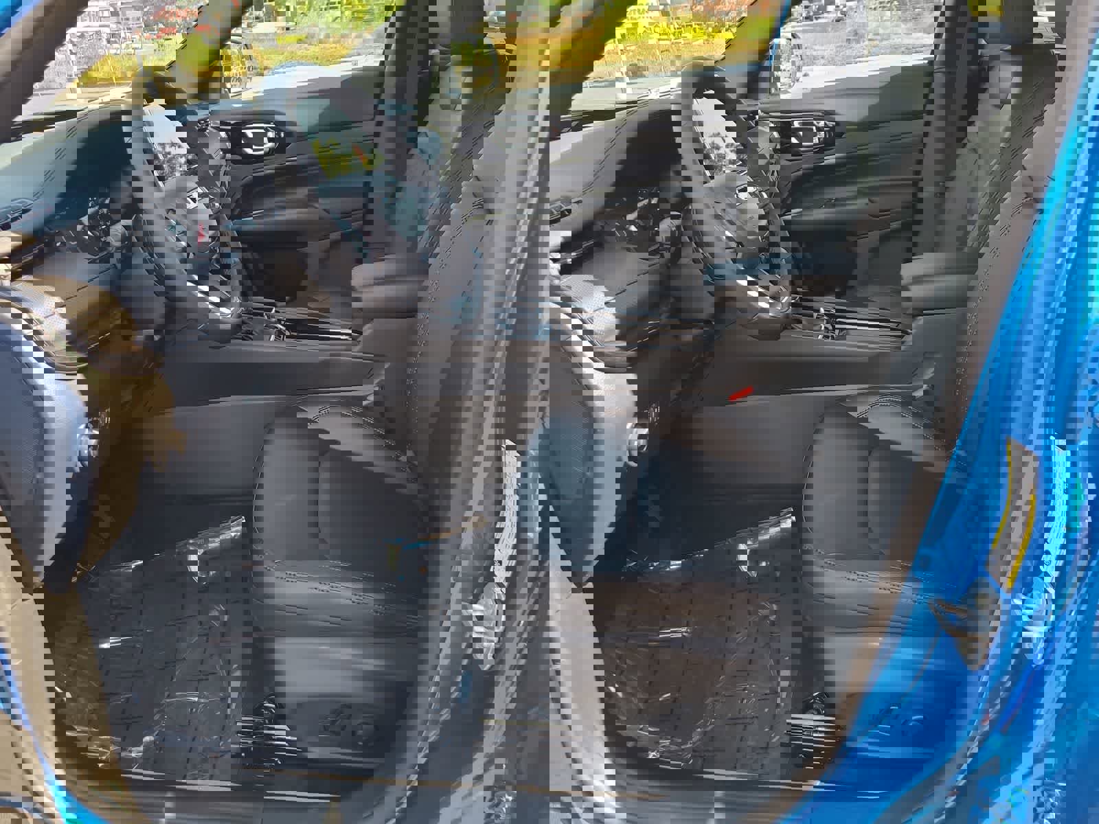 New 2025 Jeep Compass Limited w/ Sun & Sound Group image 19