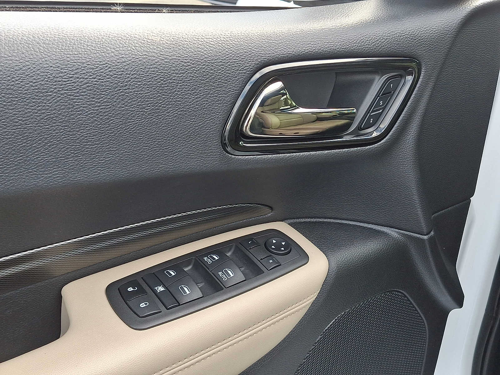 Used 2022 Dodge Durango GT AWD/4WD image 14