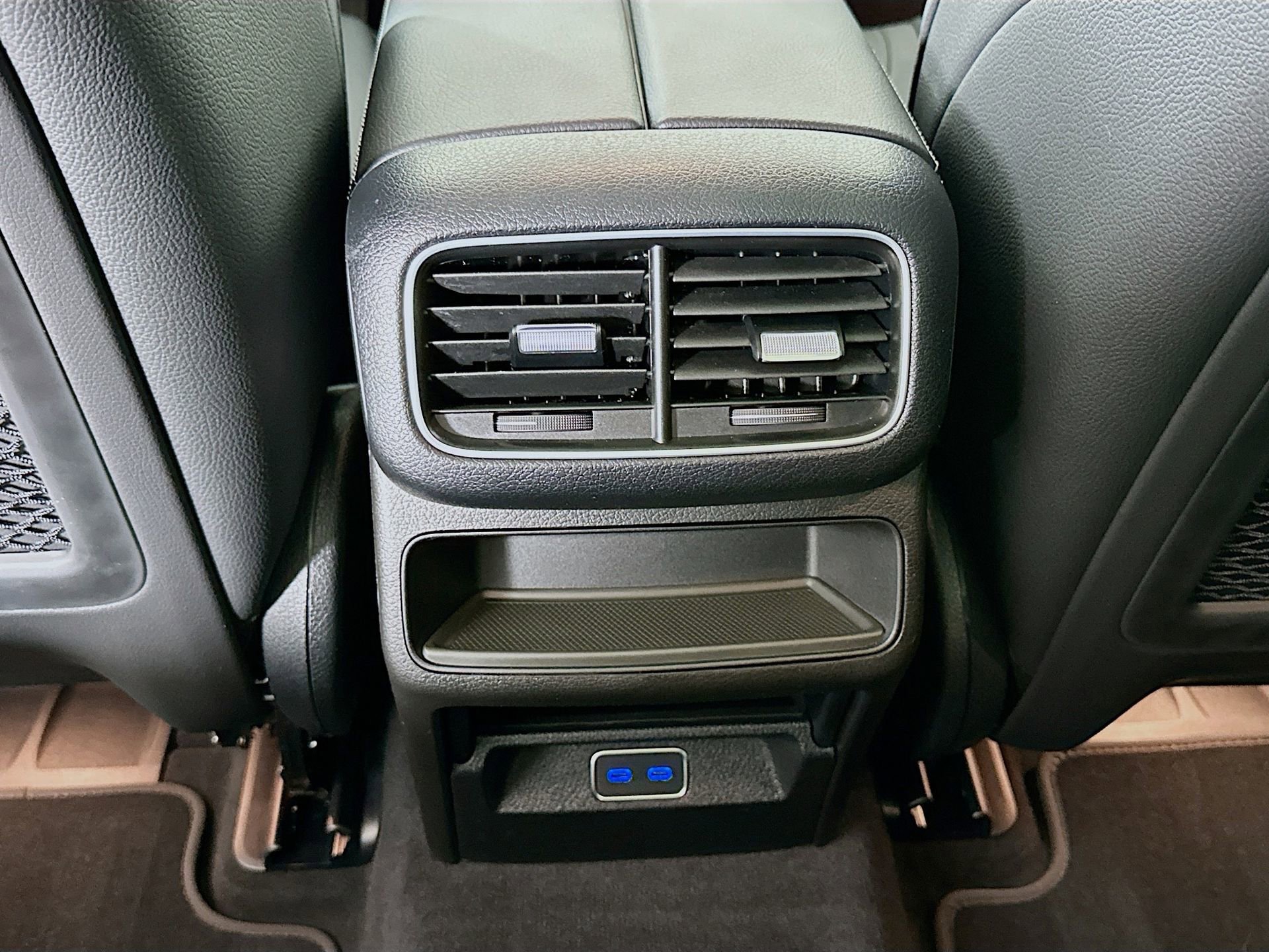 Certified 2025 Mercedes-Benz GLE 350 4MATIC image 28