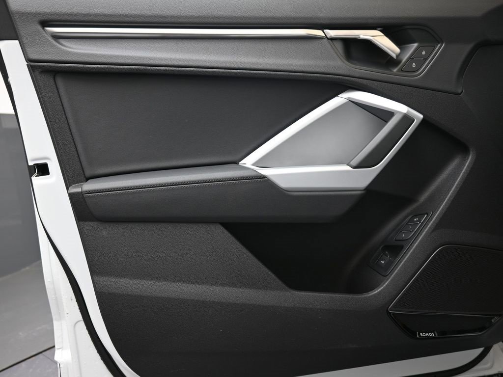 New 2025 Audi Q3 2.0T Premium image 24
