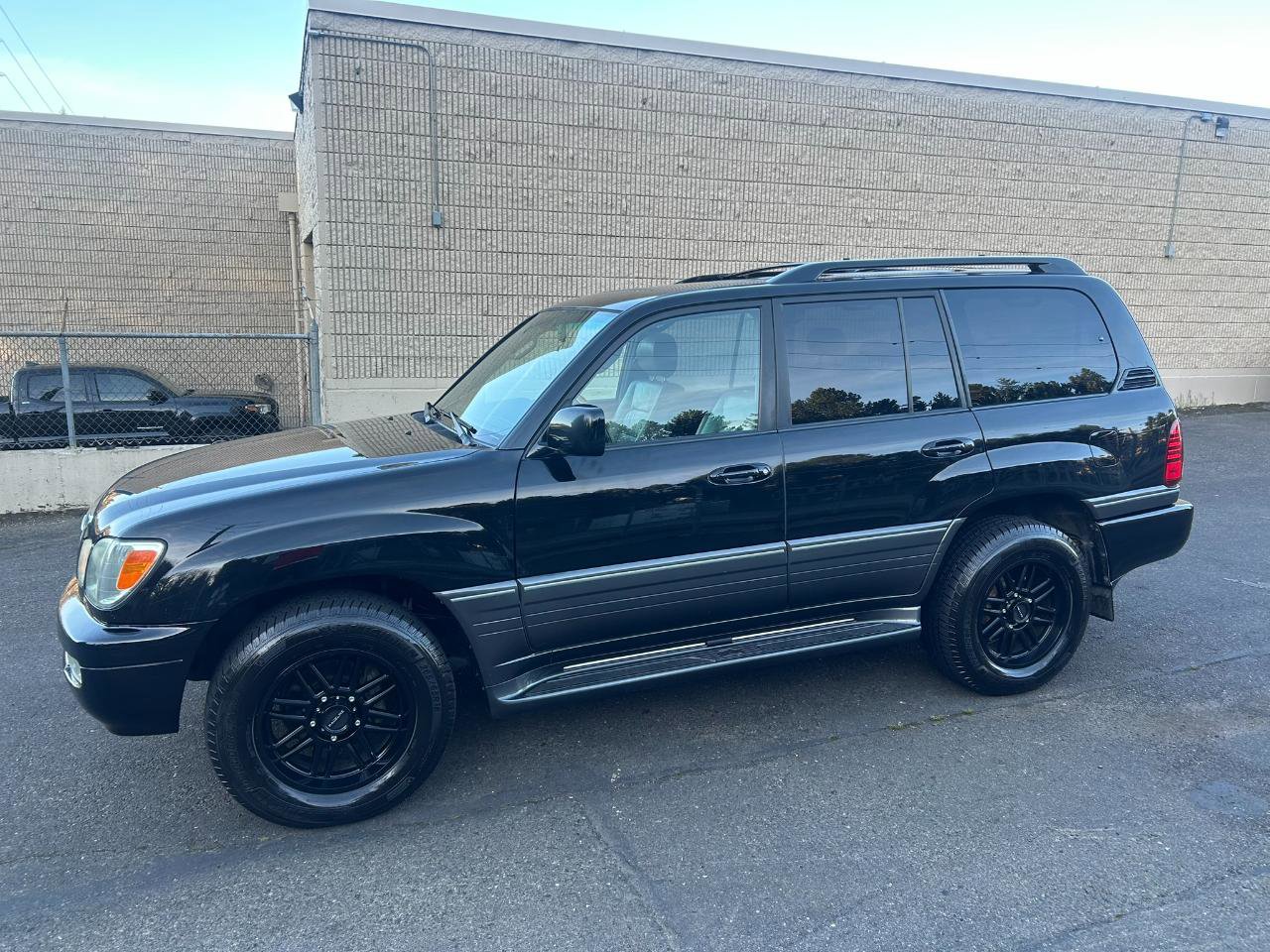 Used 2006 Lexus LX 470 4WD image 8