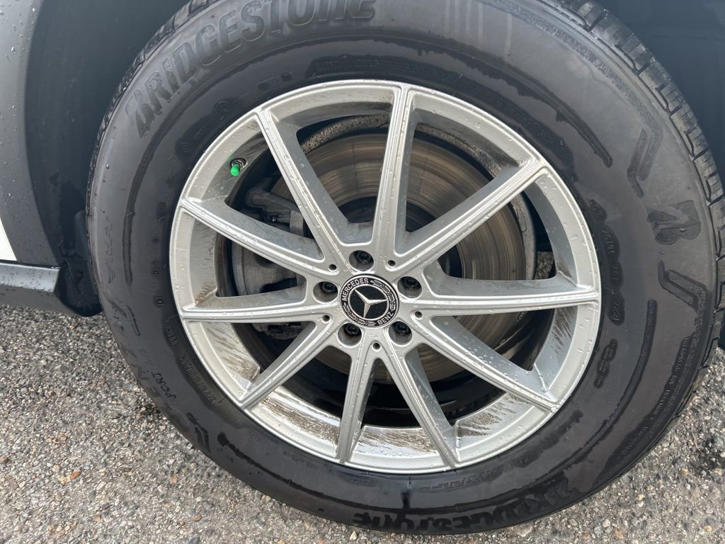 Used 2024 Mercedes-Benz GLE 450e 4MATIC image 24