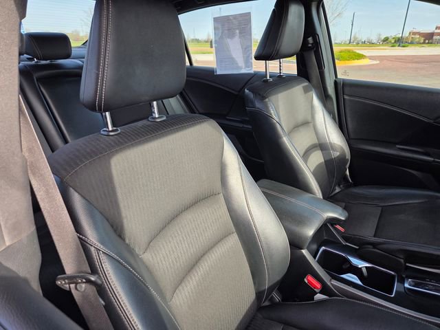 Used 2016 Honda Accord Sport image 32