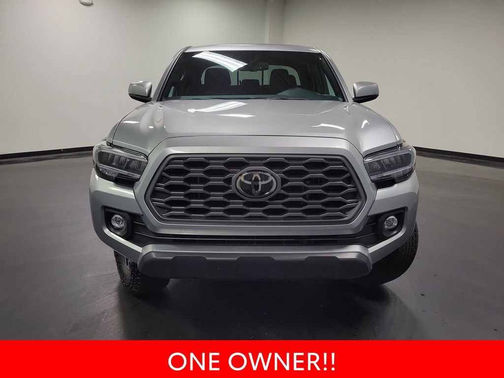 Used 2023 Toyota Tacoma TRD Off-Road AWD/4WD image 3