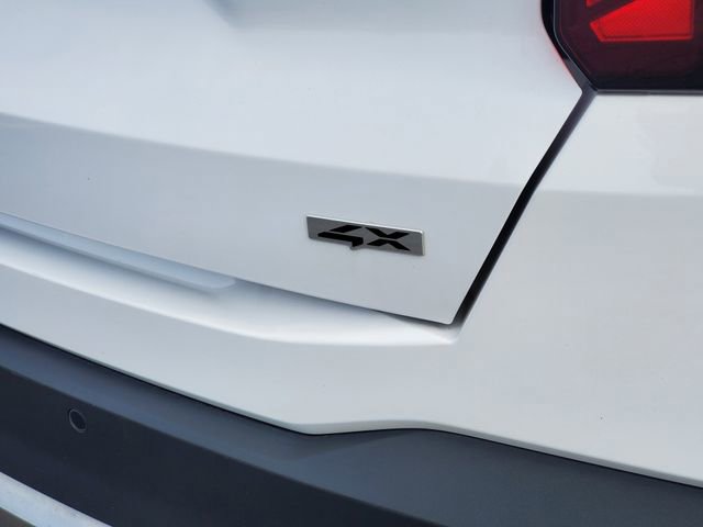 Used 2024 Kia Sorento S image 34