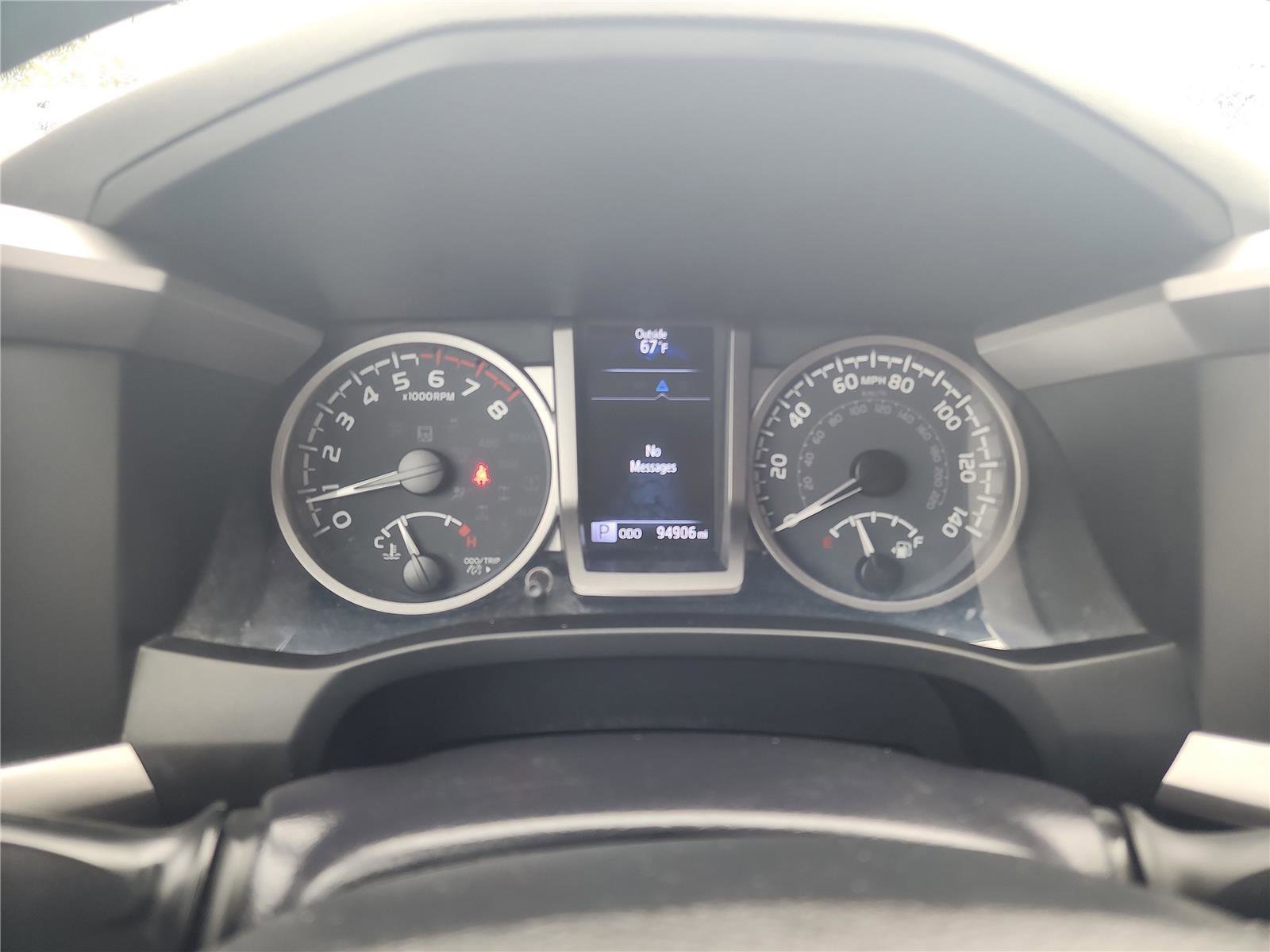 Used 2022 Toyota Tacoma SR5 image 33