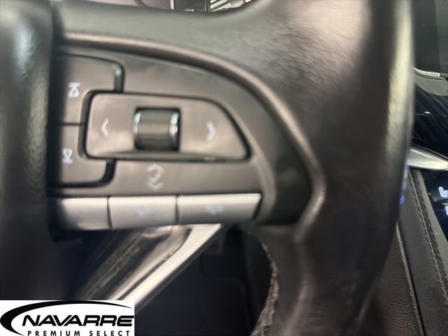 Used 2023 Cadillac XT6 Premium Luxury image 19