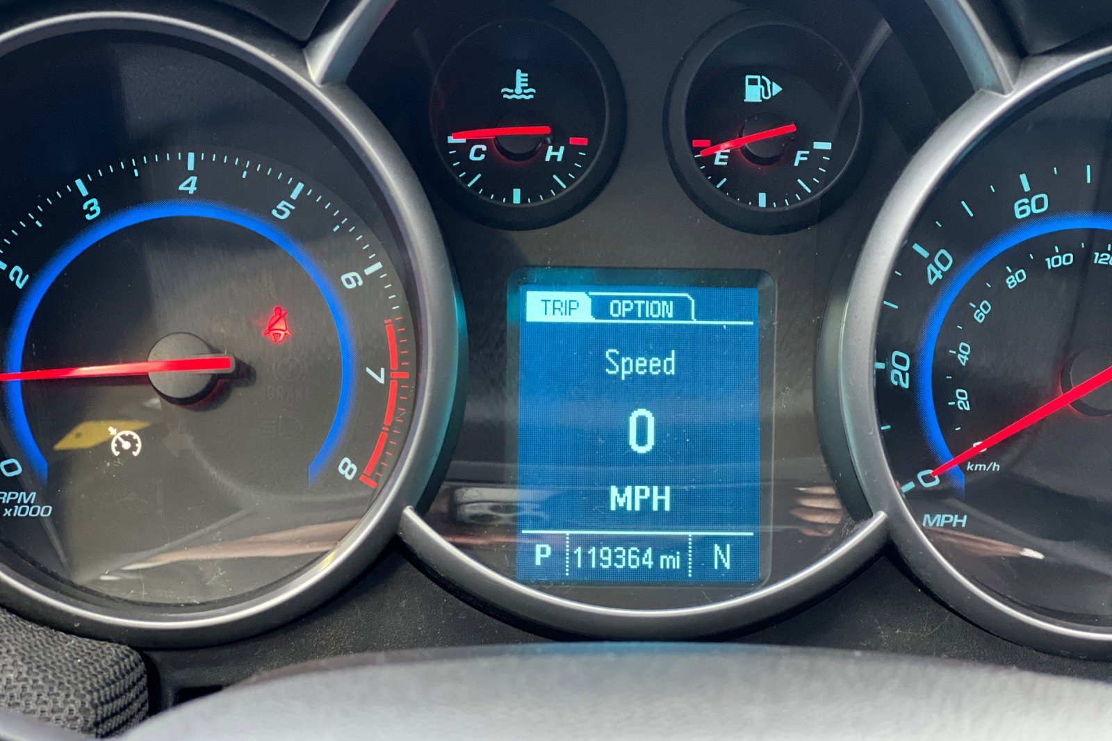 Used 2016 Chevrolet Cruze LT w/ Technology Package image 24