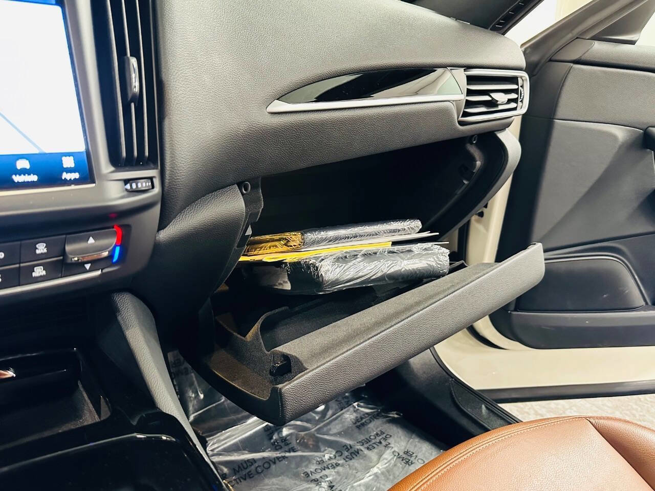 Used 2021 Maserati Levante image 20