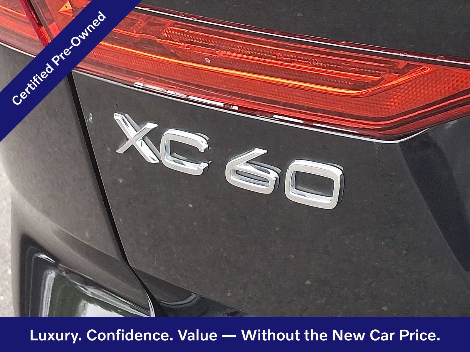 Certified 2025 Volvo XC60 B5 Plus AWD/4WD image 30