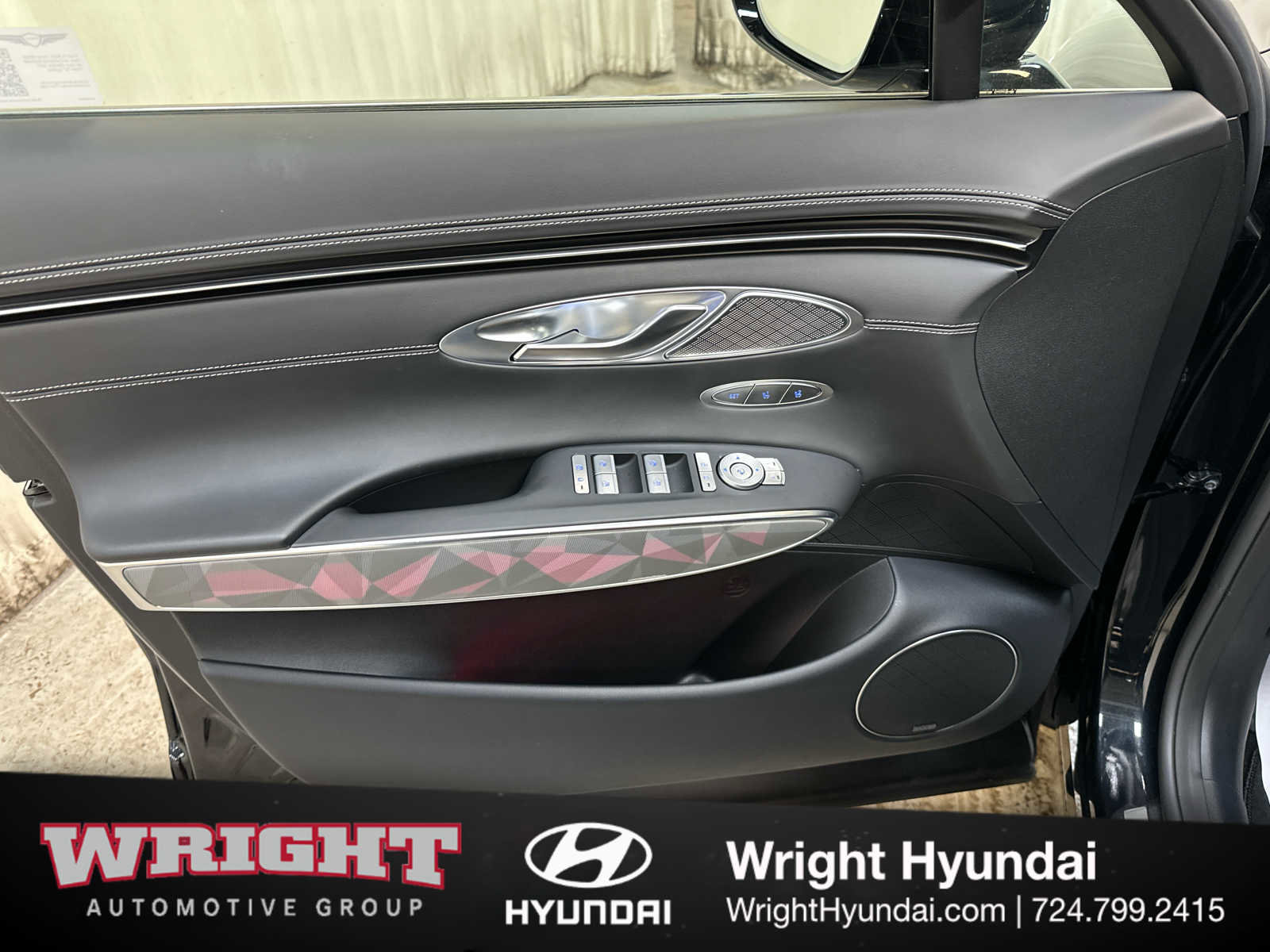 Certified 2025 Genesis GV70 3.5T Sport w/ Sport Advanced Package image 9