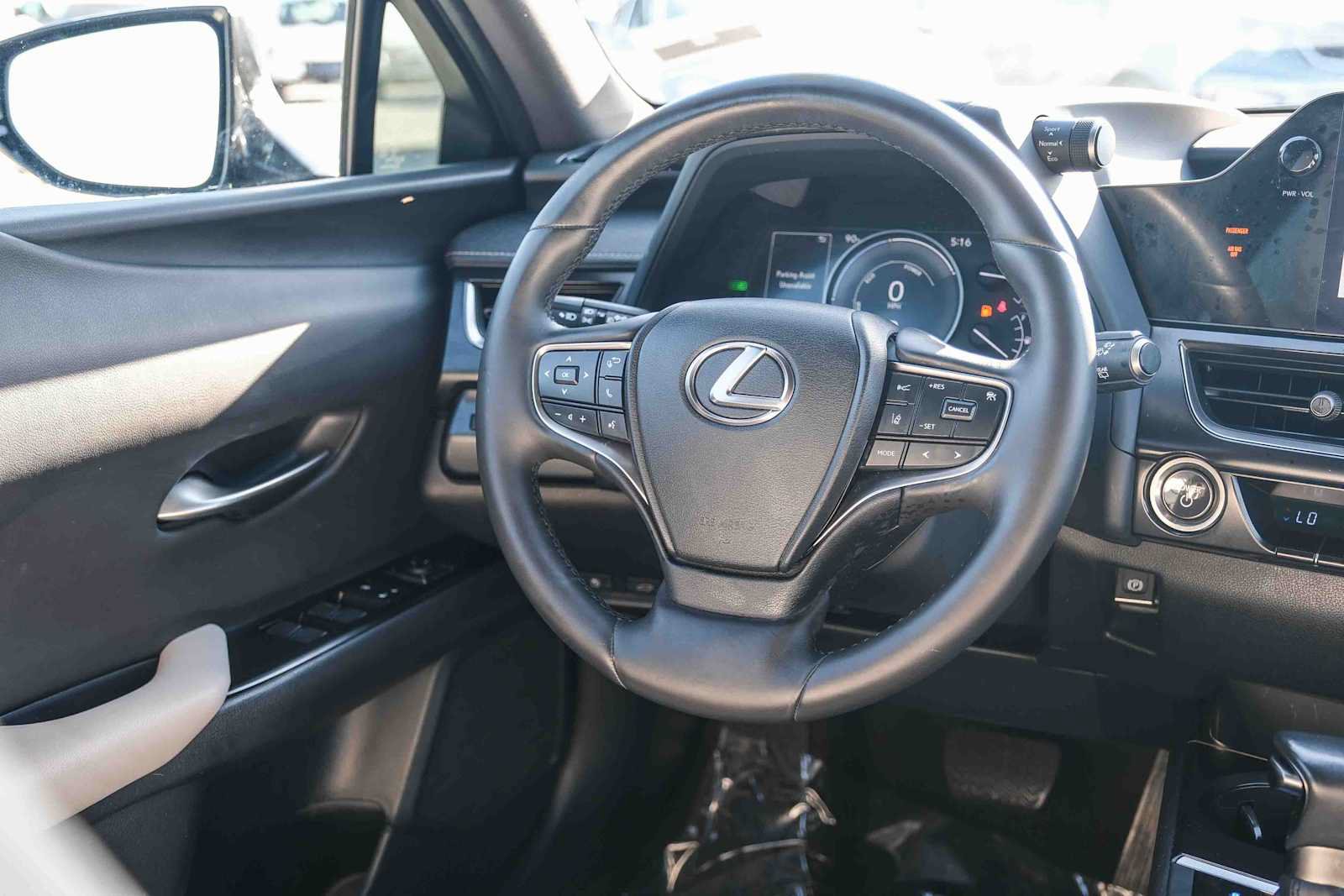 Used 2023 Lexus UX 250h F Sport w/ Accessory Package (Z1) AWD/4WD image 16