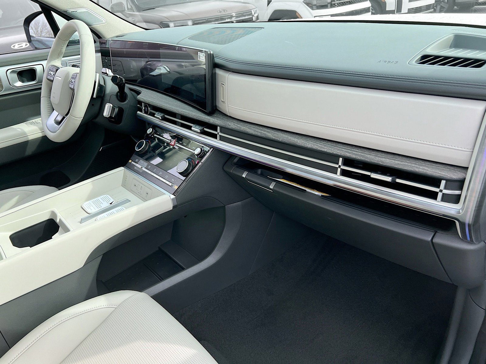 New 2026 Hyundai Santa Fe Limited AWD/4WD image 22