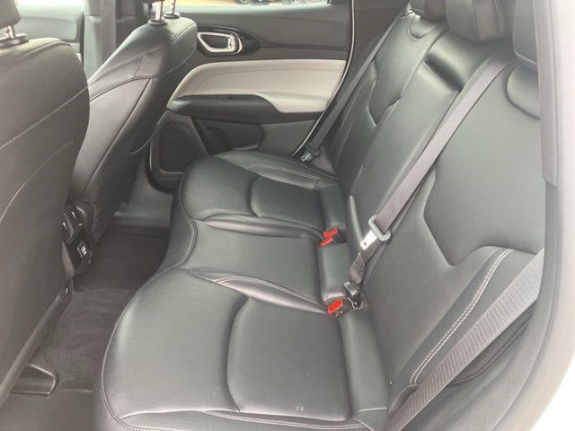 Certified 2025 Jeep Compass Limited image 20