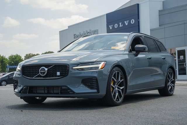 Certified 2024 Volvo V60 T8 Polestar AWD/4WD image 3