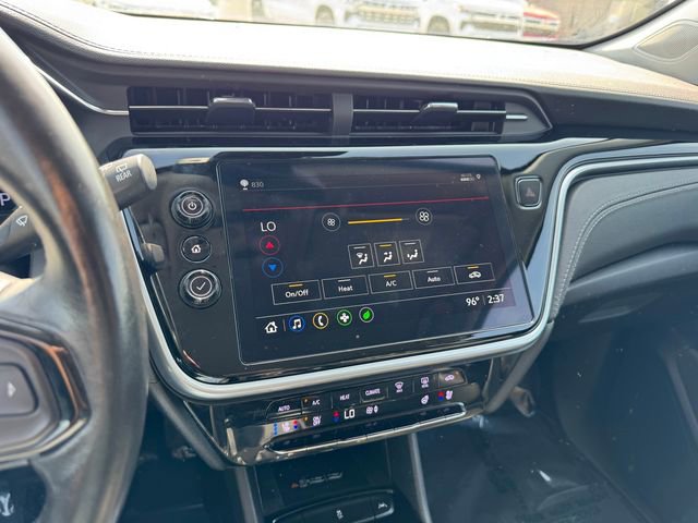 Certified 2023 Chevrolet Bolt EUV LT w/ Convenience Package image 16