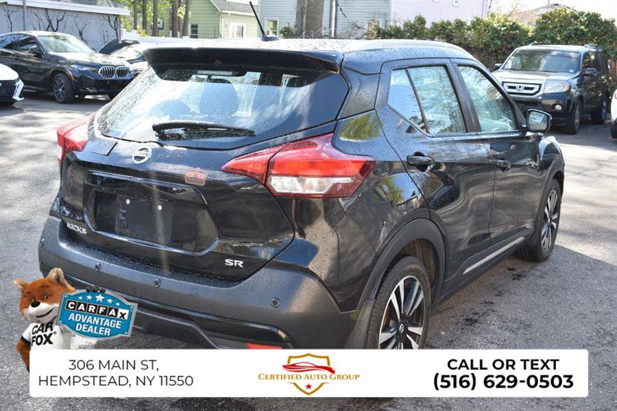 Used 2020 Nissan Kicks SR FWD image 6