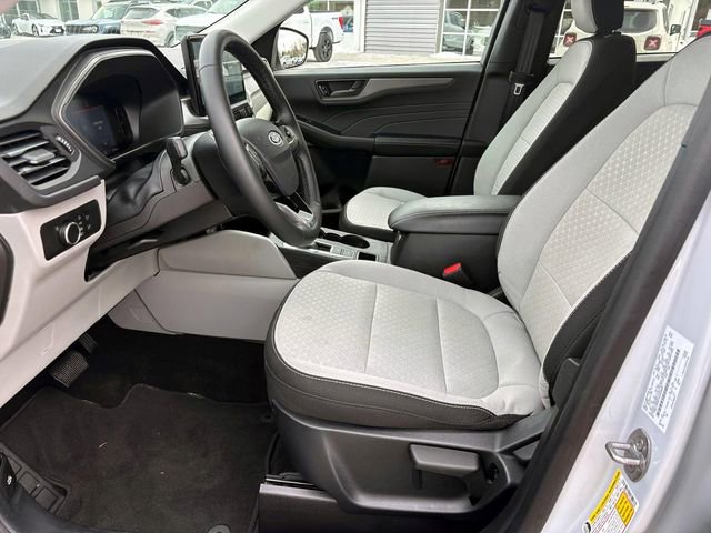 Used 2025 Ford Escape Active w/ Tech Pack #1 image 9