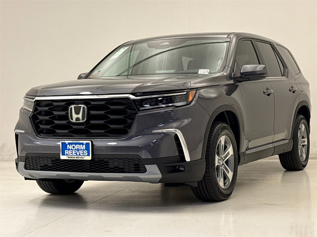 New 2025 Honda Pilot EX-L image 2