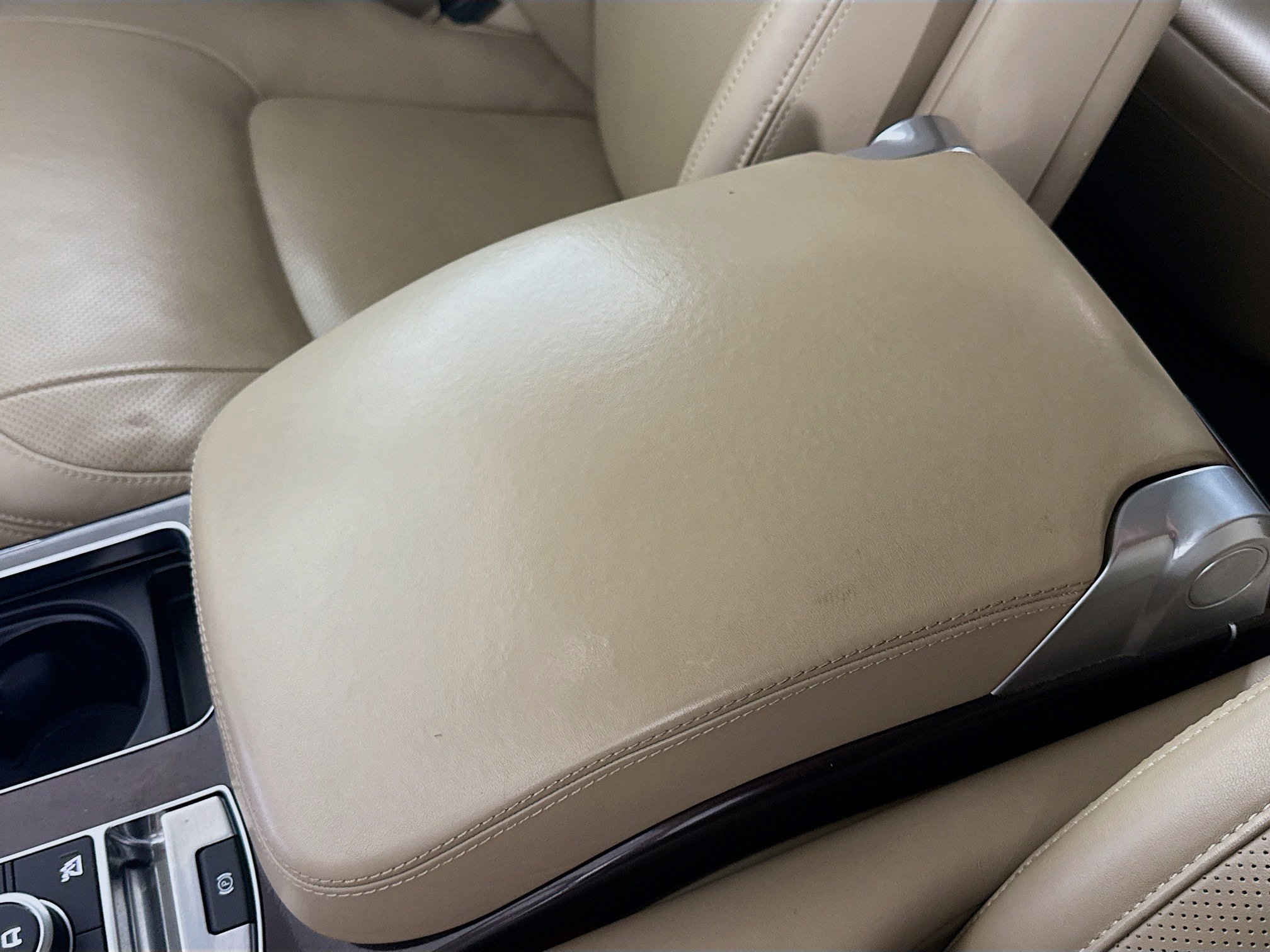 Used 2019 Land Rover Range Rover HSE image 18