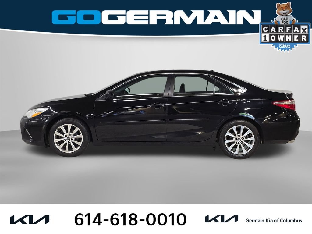 Used 2017 Toyota Camry XLE FWD image 11