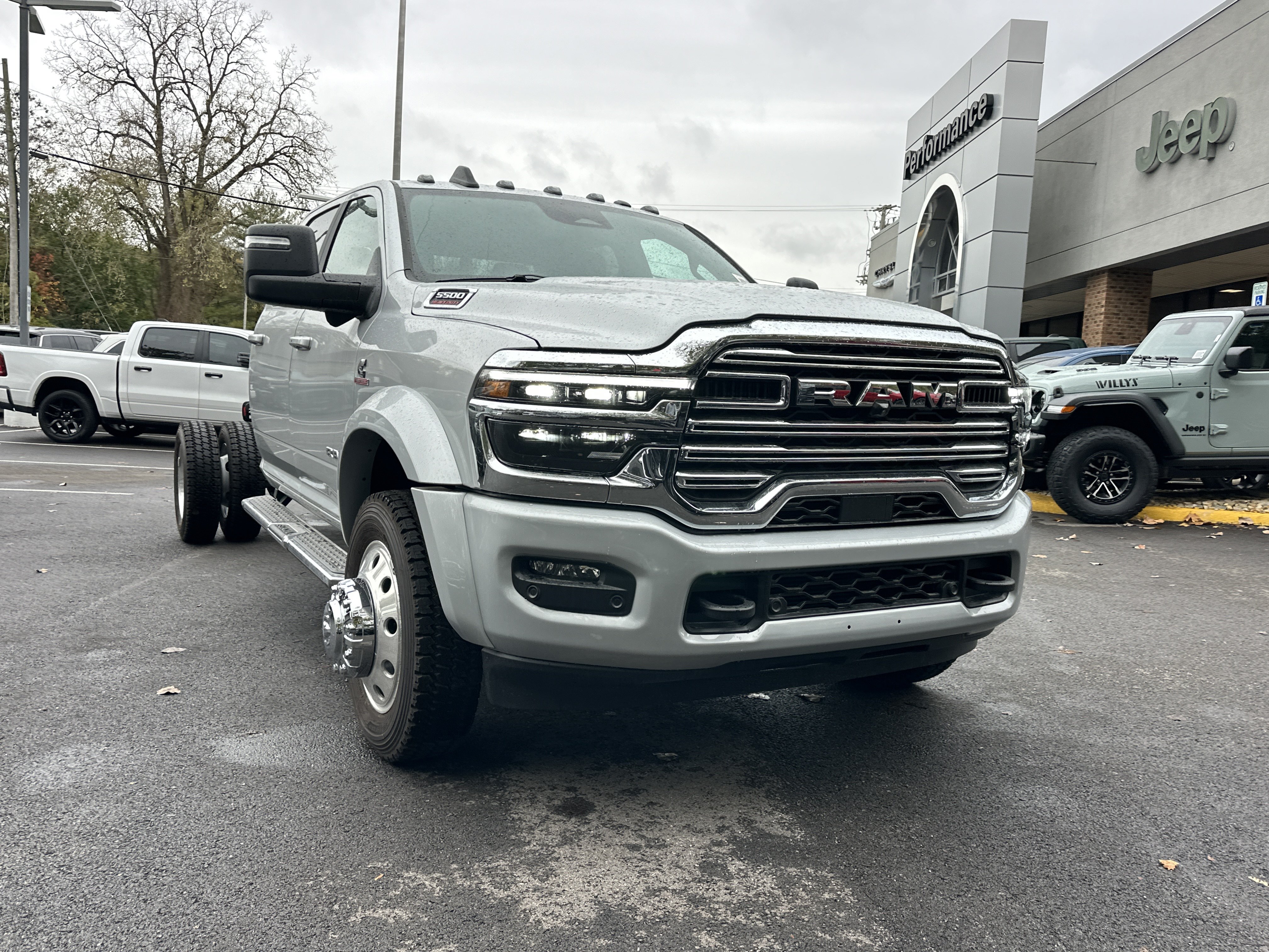 New 2027 RAM 5500 4x4 Crew Cab image 23