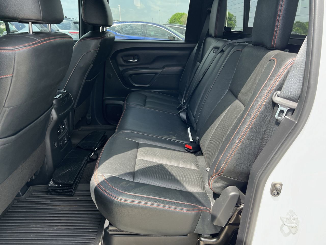 Certified 2021 Nissan Titan PRO-4X w/ Pro-4x Convenience Package AWD/4WD image 11