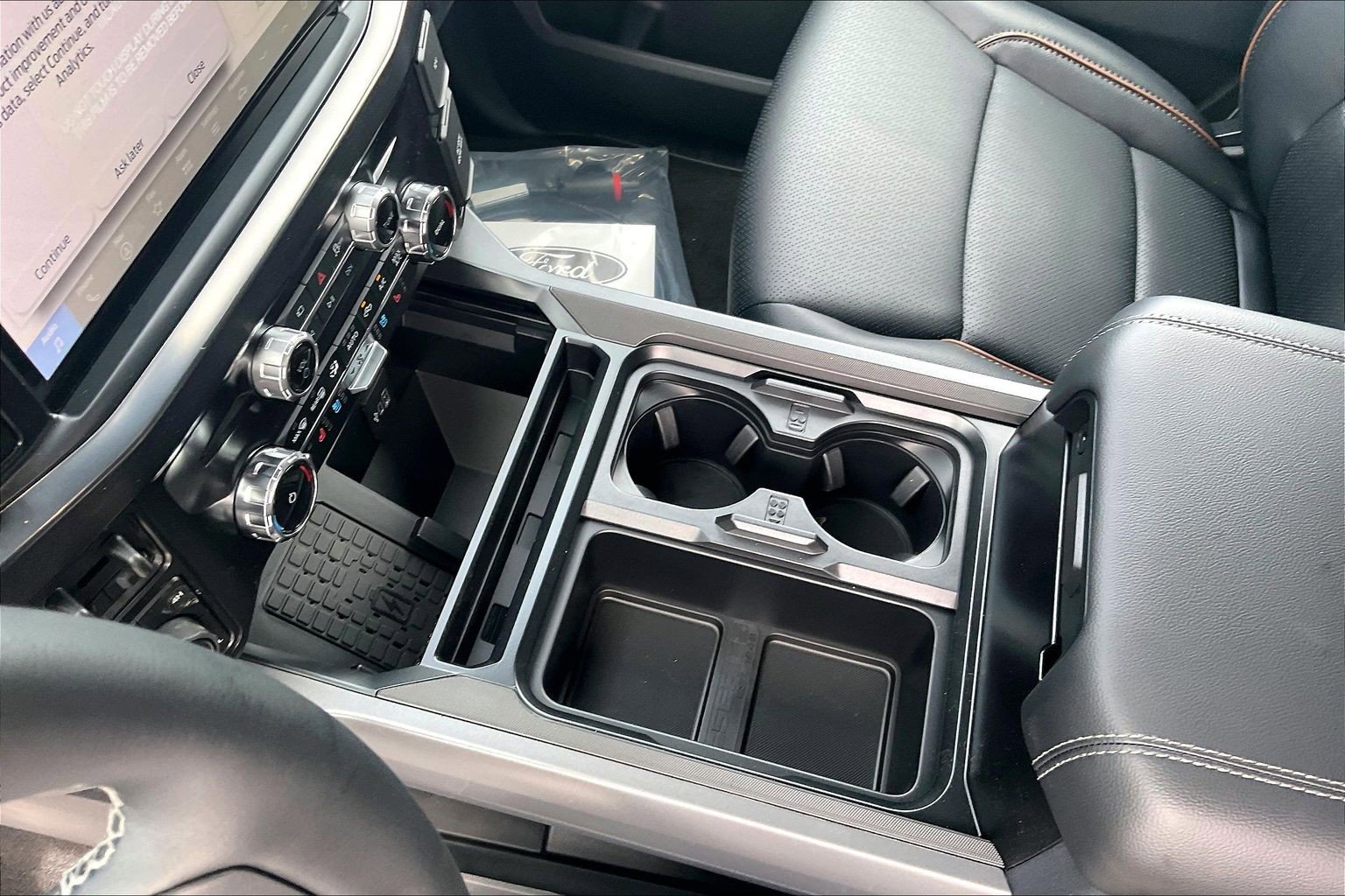New 2026 Ford F350 4x4 Crew Cab Super Duty image 8