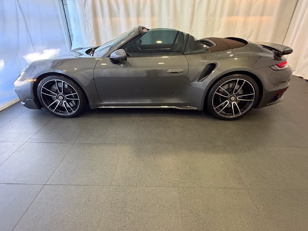 Used 2021 Porsche 911 Turbo AWD/4WD image 2